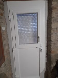 Porte d'entrée OB fermière vue extérieure