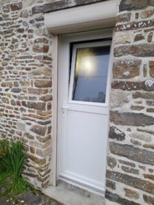 Porte d'entrée OB fermière vue extérieure
